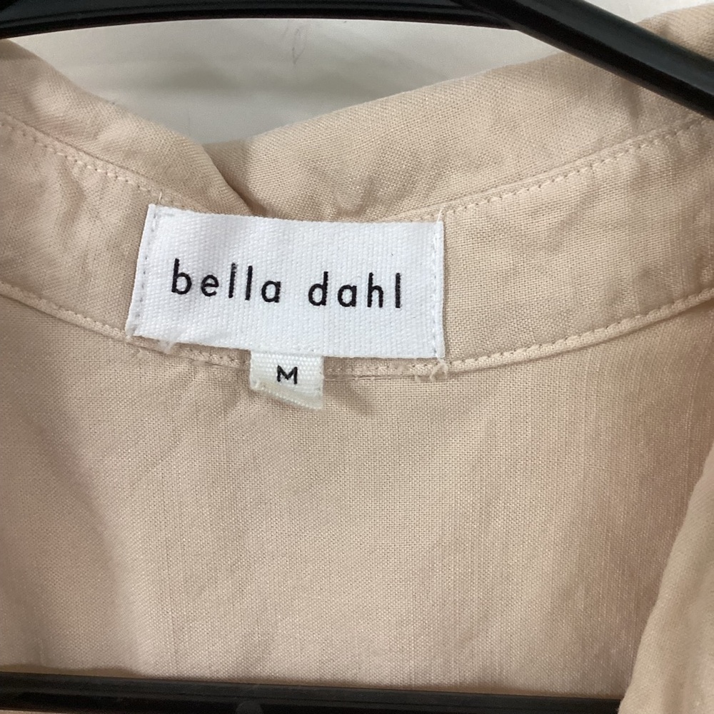 Bella Dahl Split Back Light Tan Collared Shirt - image 2